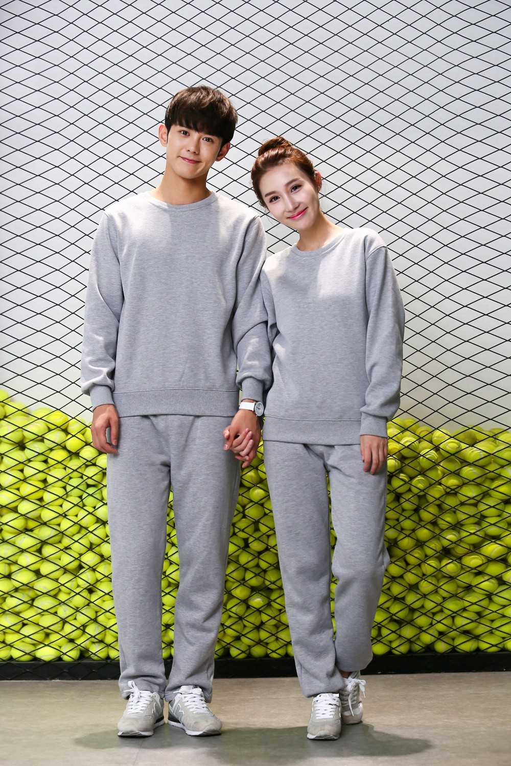 純色圓領(lǐng)衛(wèi)衣7色 純色圓領(lǐng)衛(wèi)衣7色