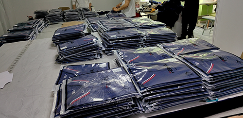 polo衫定制后道包裝檢查 polo衫定制后道包裝檢查